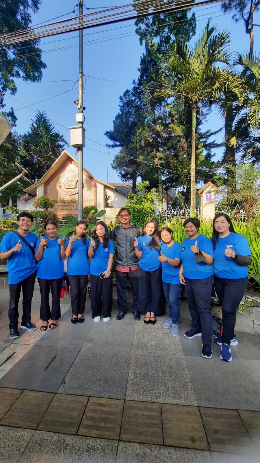 Khotbah jangkep minggu Trinintas